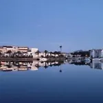 Maison Unique Au Bord De L'eau Sur L'ile De La Marina * Saint-Cyprien (Pyrenees-Orientales)
